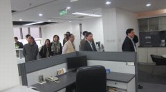 浙江亞夏產業(yè)園發(fā)展有限公司到常宏裝飾公司參觀交流