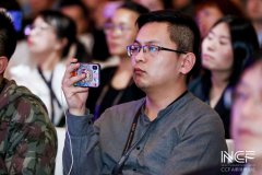 常宏設(shè)計師侯俊晨、王飛—— “CCFA新消費論壇-2019中國特許加盟大會”交流學(xué)習(xí)